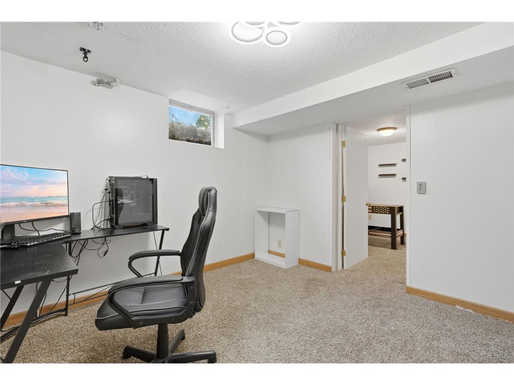 502 15th Street W Hastings MN 55033 7094140 image27