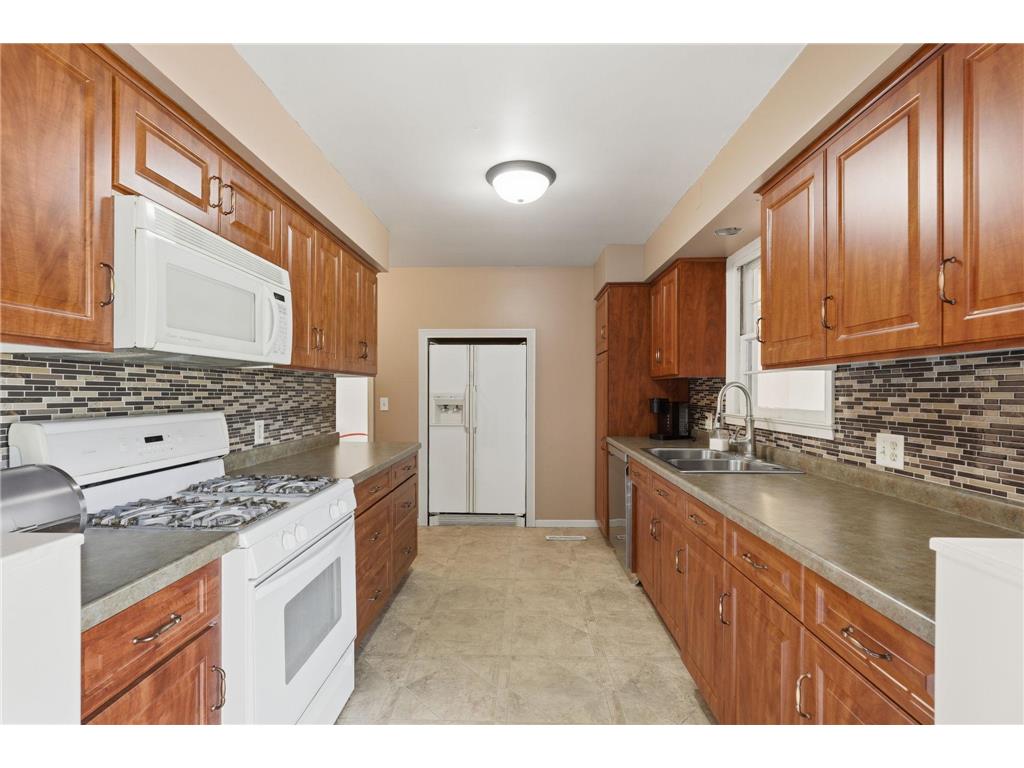 502 15th Street W Hastings MN 55033 7094140 image3