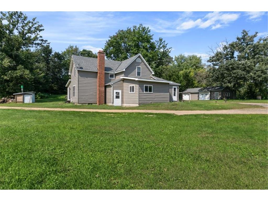 502 190th Street Alden Twp WI 54020 6595618 image1