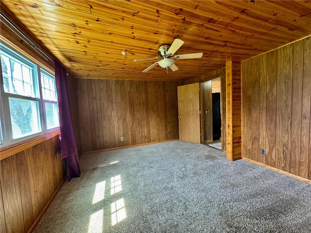 502 3rd Street NE Roseau MN 56751 7065286 image13