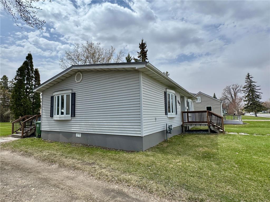 502 3rd Street NE Roseau MN 56751 7065286 image20