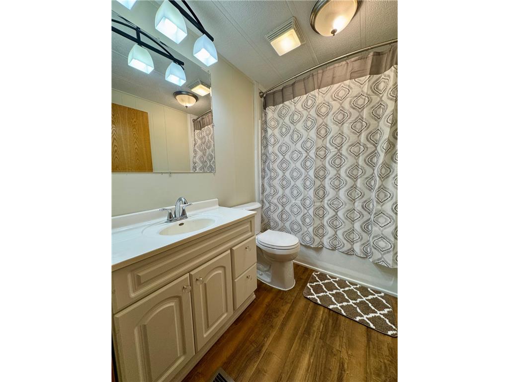 502 3rd Street NE Roseau MN 56751 7065286 image8