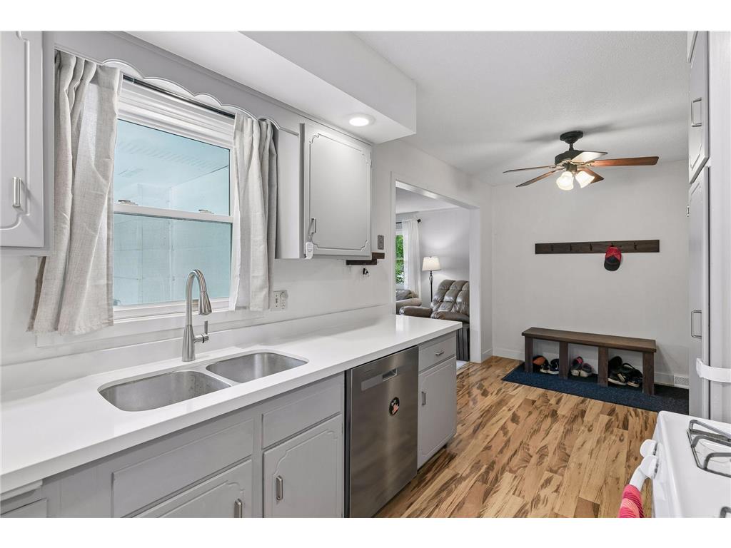 502 4th Avenue SW Norwood Young America MN 55397 7103853 image6