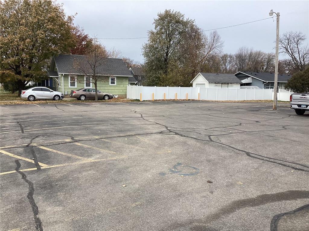 502-504 12th Avenue NW Austin MN 55912 6775394 image4