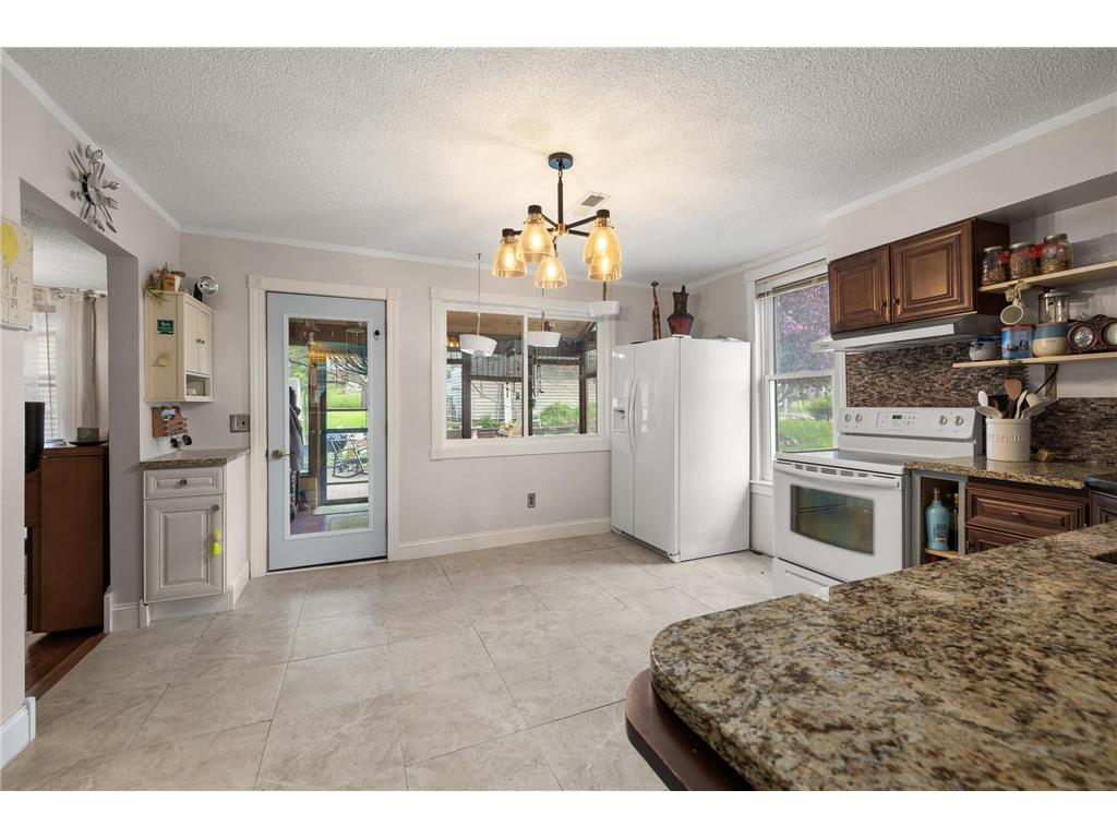 502 7th Street NE Little Falls MN 56345 7076121 image10