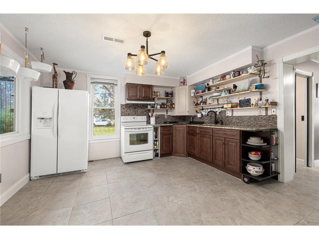 502 7th Street NE Little Falls MN 56345 7076121 image9