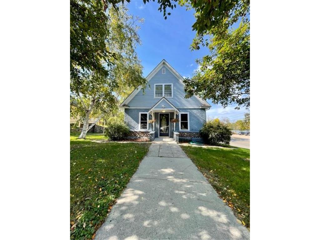 502 Douglas Street, Alexandria, MN, 56308 MLS 6267245 Edina Realty