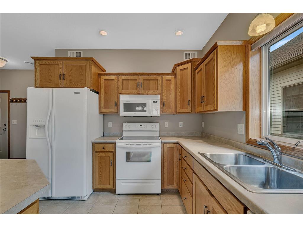 502 Graceview Loop Saint Joseph MN 56374 7068620 image5
