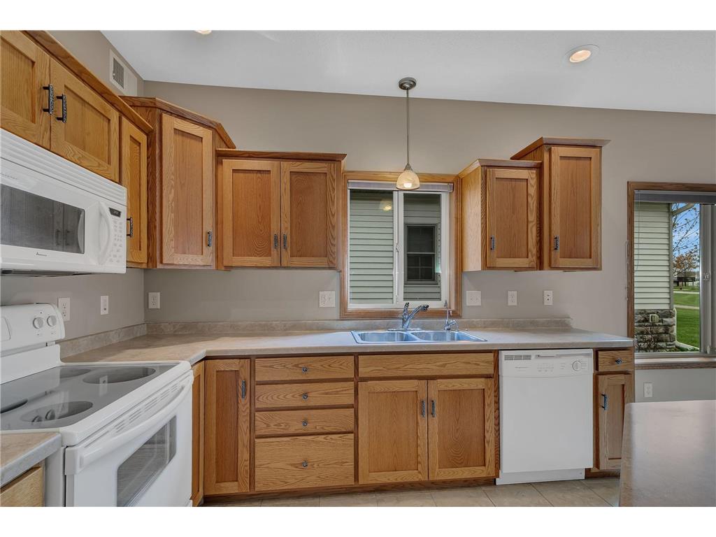 502 Graceview Loop Saint Joseph MN 56374 7068620 image6