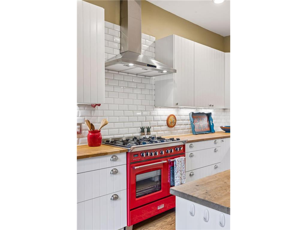 502 Grand Hill Saint Paul MN 55102 7059943 image30