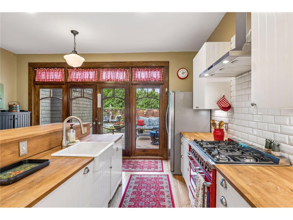 502 Grand Hill Saint Paul MN 55102 7059943 image33