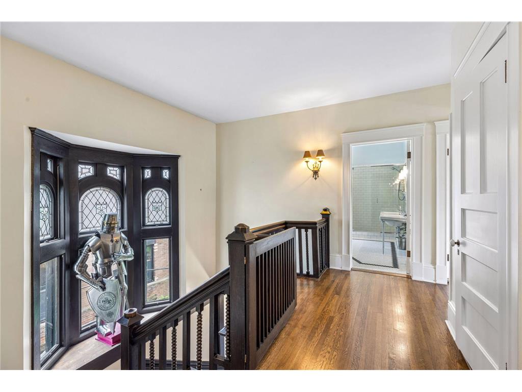 502 Grand Hill Saint Paul MN 55102 7059943 image36