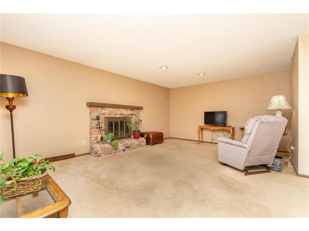 502 Highland Drive Chanhassen MN 55317 7069133 image11