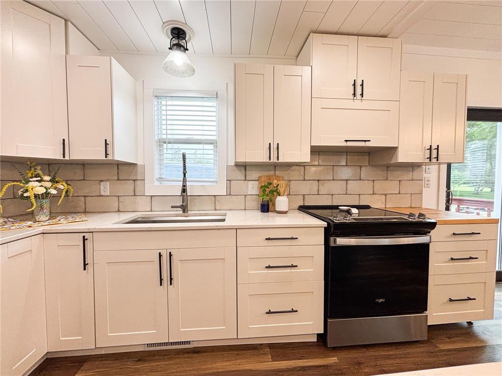 502 Robert Street N Clarissa MN 56440 7087345 image13