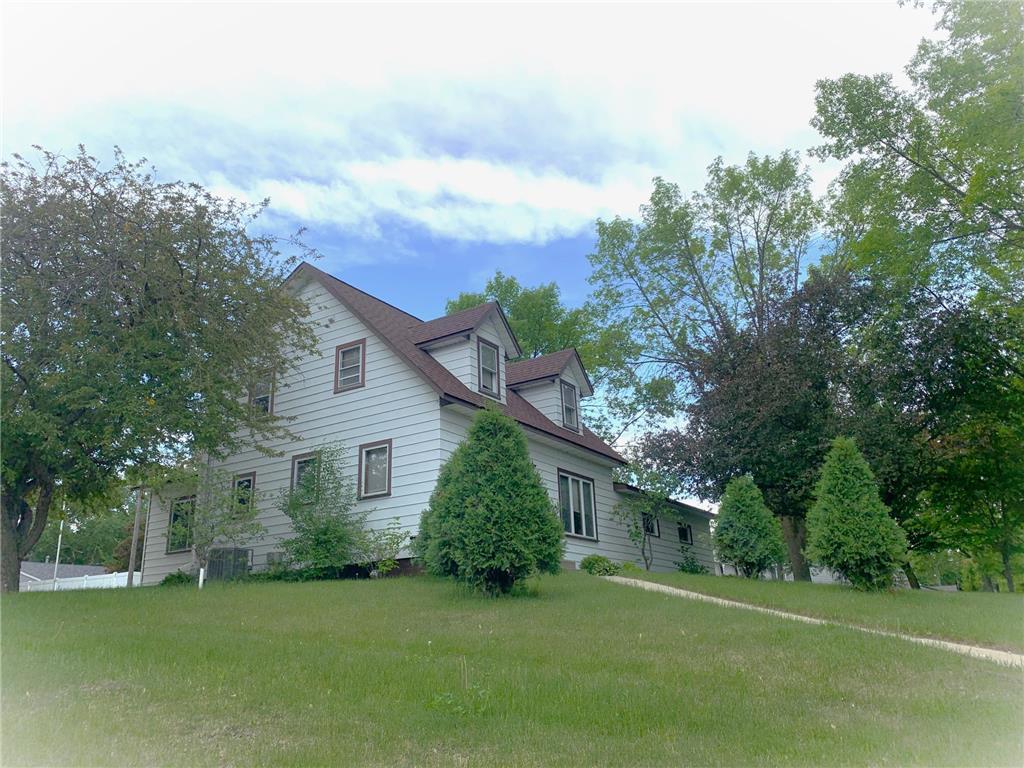 502 S 10th Street, Montevideo, MN, 56265 MLS 6379212 Edina Realty