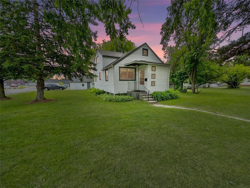 502 SE 2nd Avenue Grand Rapids MN 55744 6359223 image1