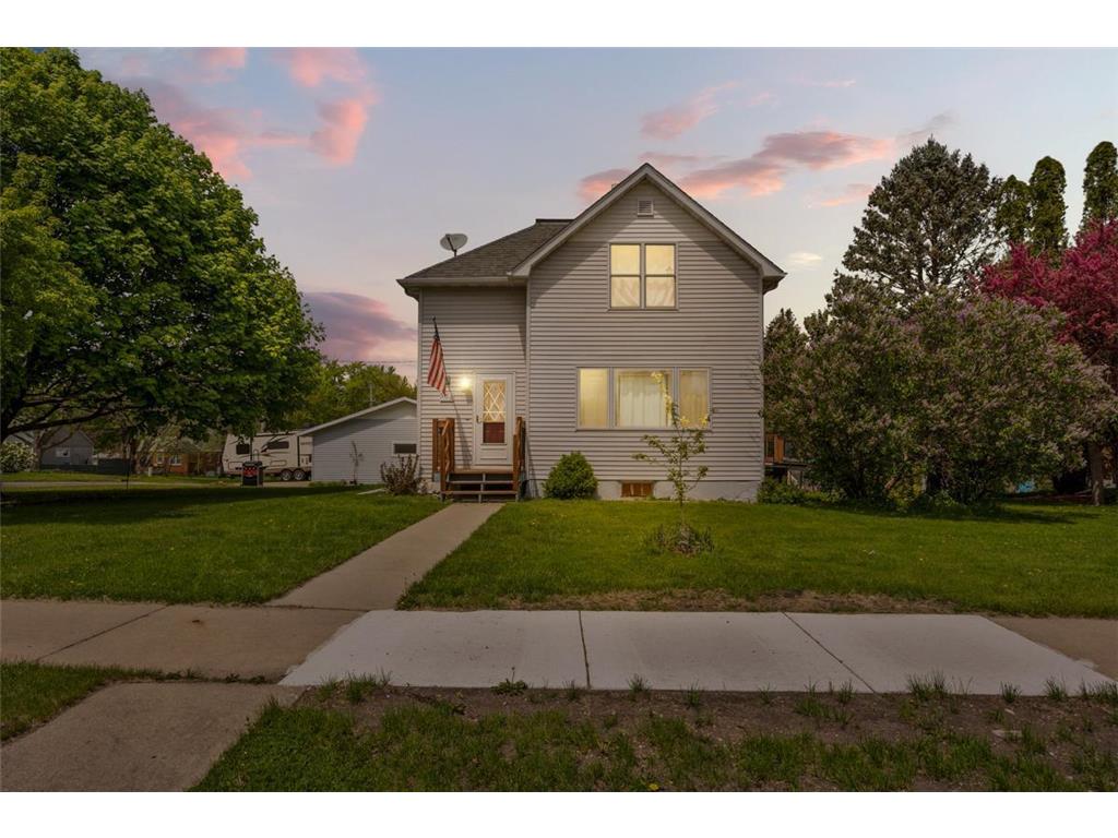 502 Smith Street NE Mapleton MN 56065 6532992 image1