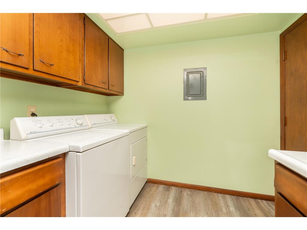 502 Vine Avenue W Montgomery MN 56069 7065815 image10