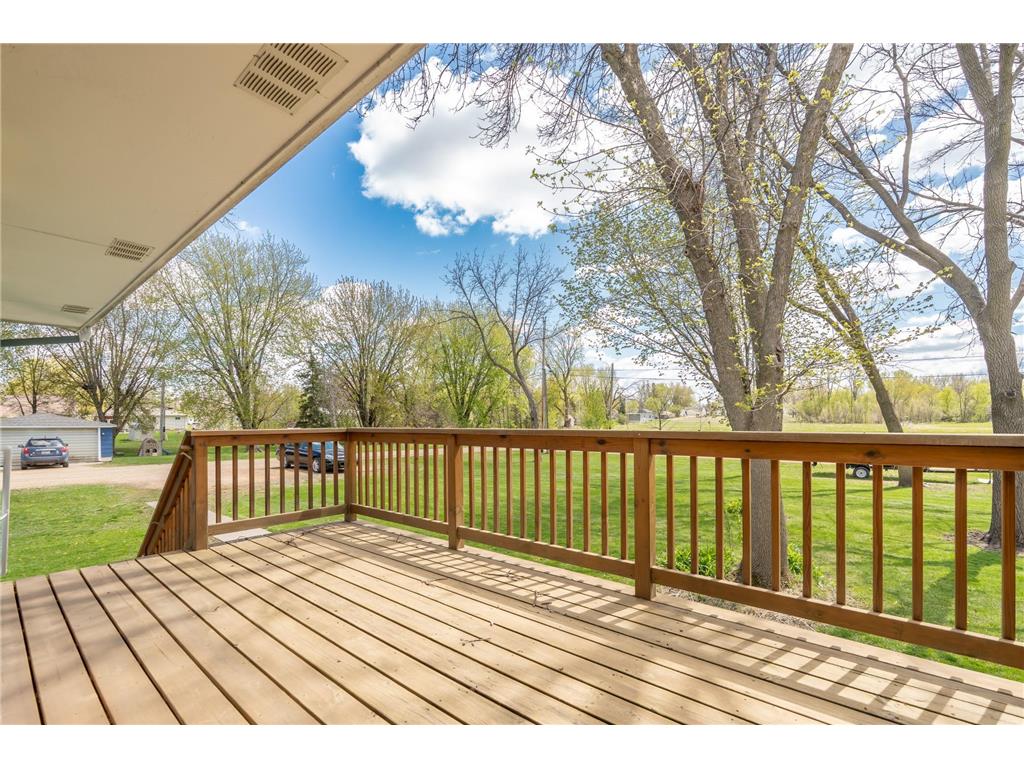 502 Vine Avenue W Montgomery MN 56069 7065815 image17