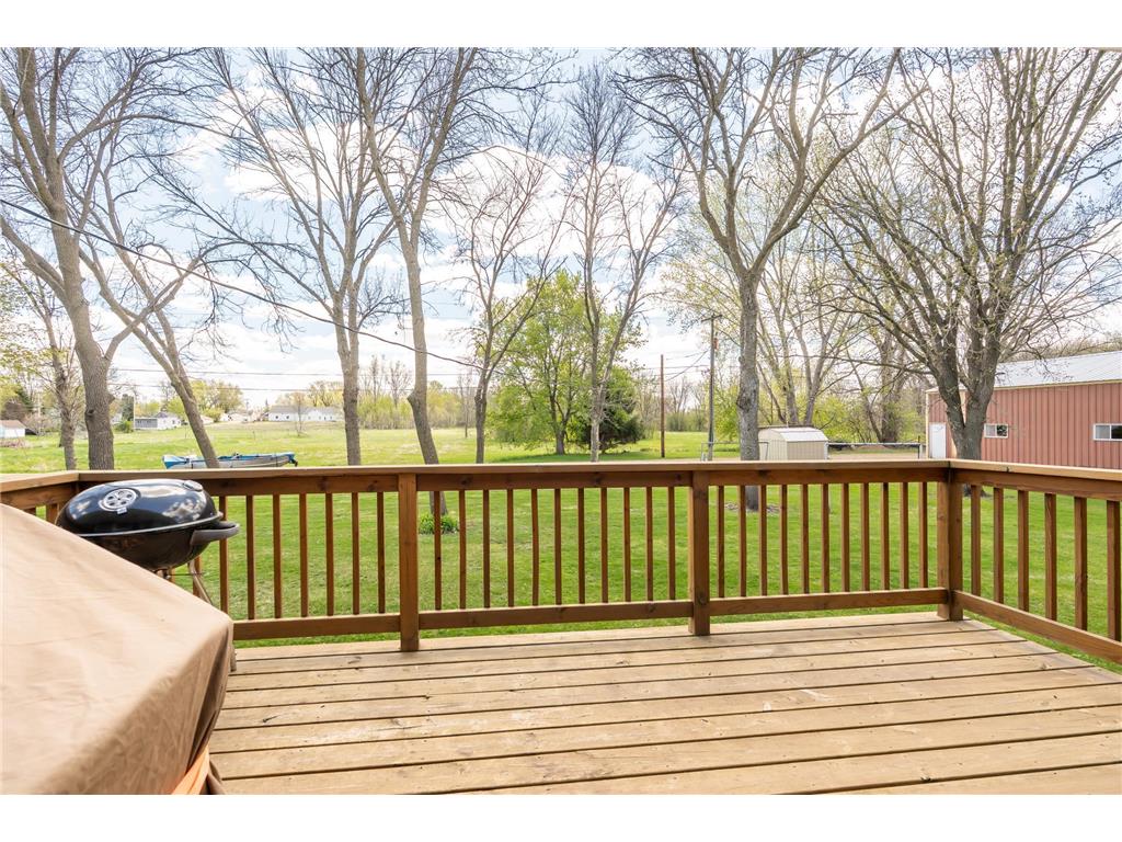 502 Vine Avenue W Montgomery MN 56069 7065815 image25