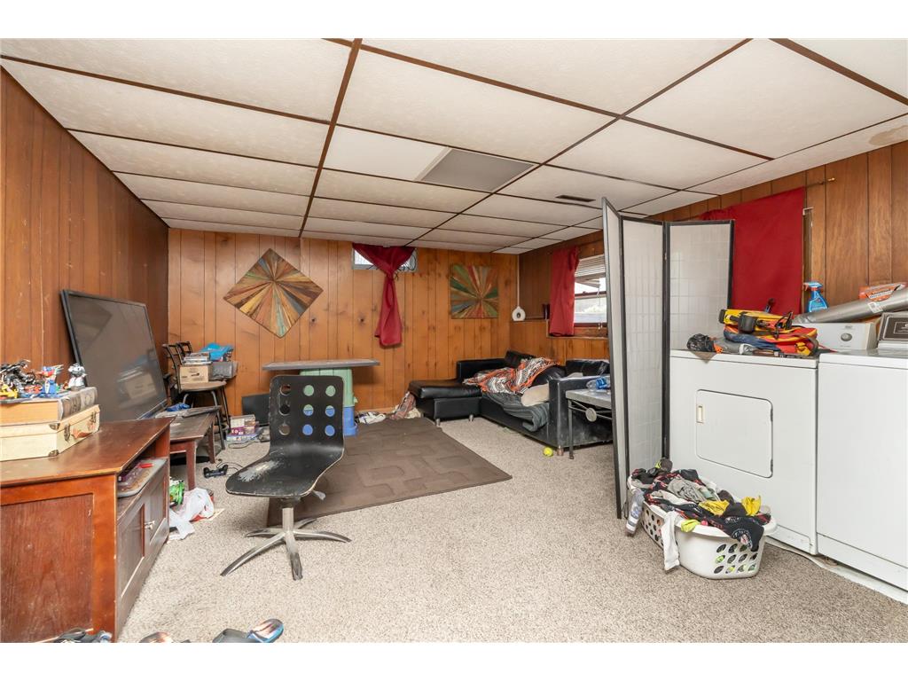 502 Vine Avenue W Montgomery MN 56069 7065815 image37