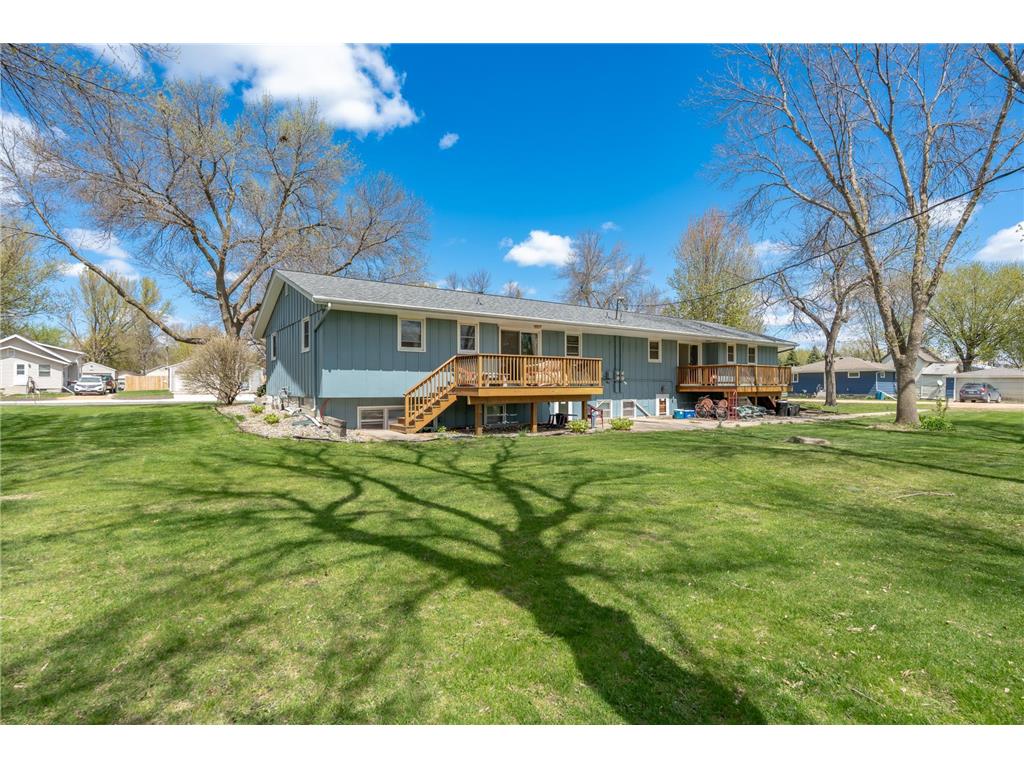 502 Vine Avenue W Montgomery MN 56069 7065815 image43