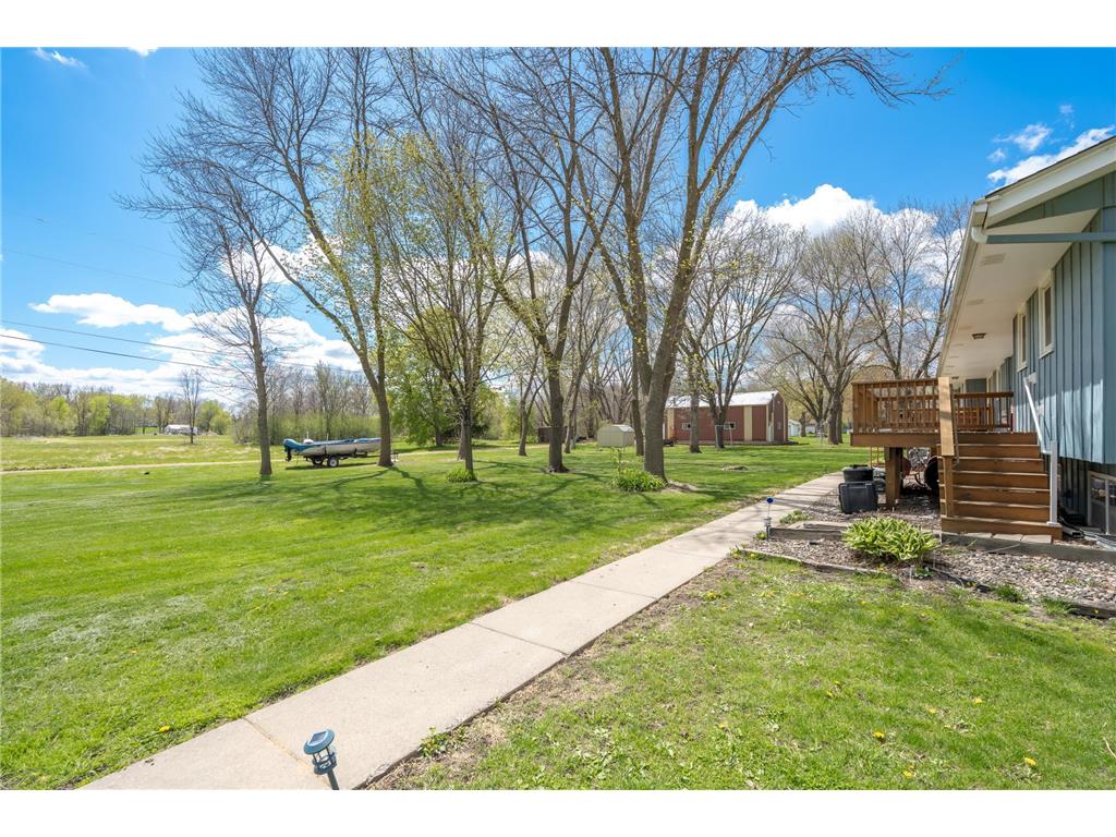 502 Vine Avenue W Montgomery MN 56069 7065815 image45