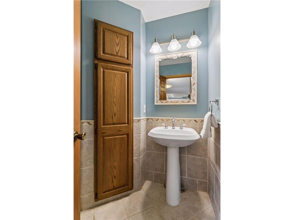 5020 Minneapolis Avenue Minnetrista MN 55364 - Lake Minnetonka 7093800 image23