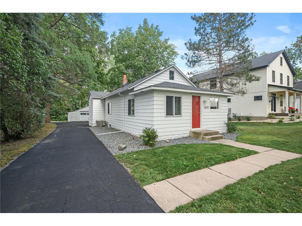 5020 Stewart Avenue White Bear Lake MN 55110 6578548 image1