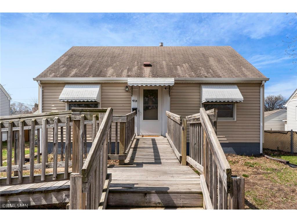 5021 Camden Avenue N Minneapolis MN 55430 7064797 image2