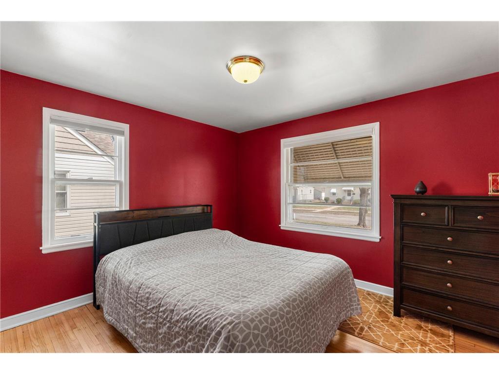 5021 Camden Avenue N Minneapolis MN 55430 7064797 image9