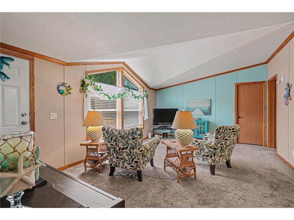 5021 Wellington Avenue Mounds View MN 55112 7094258 image4