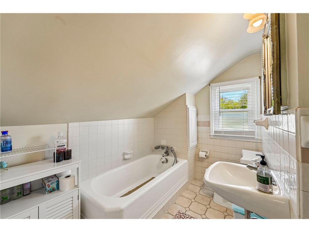 5023 Edgewater Drive Mound MN 55364 - Lake Minnetonka 7068262 image22