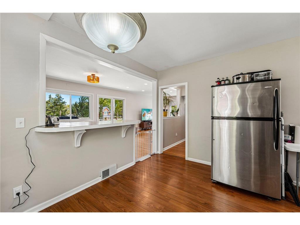 5023 Edgewater Drive Mound MN 55364 - Lake Minnetonka 7068262 image8