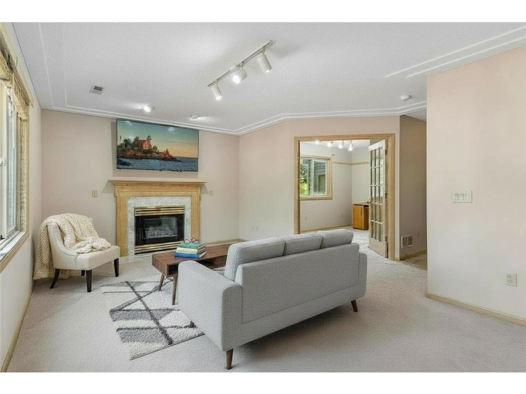 5023 Helena Road N Oakdale MN 55128 7089882 image14
