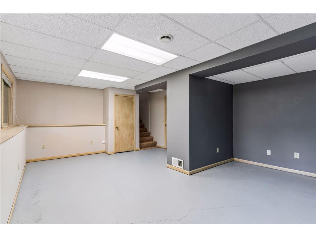 5023 Helena Road N Oakdale MN 55128 7089882 image30