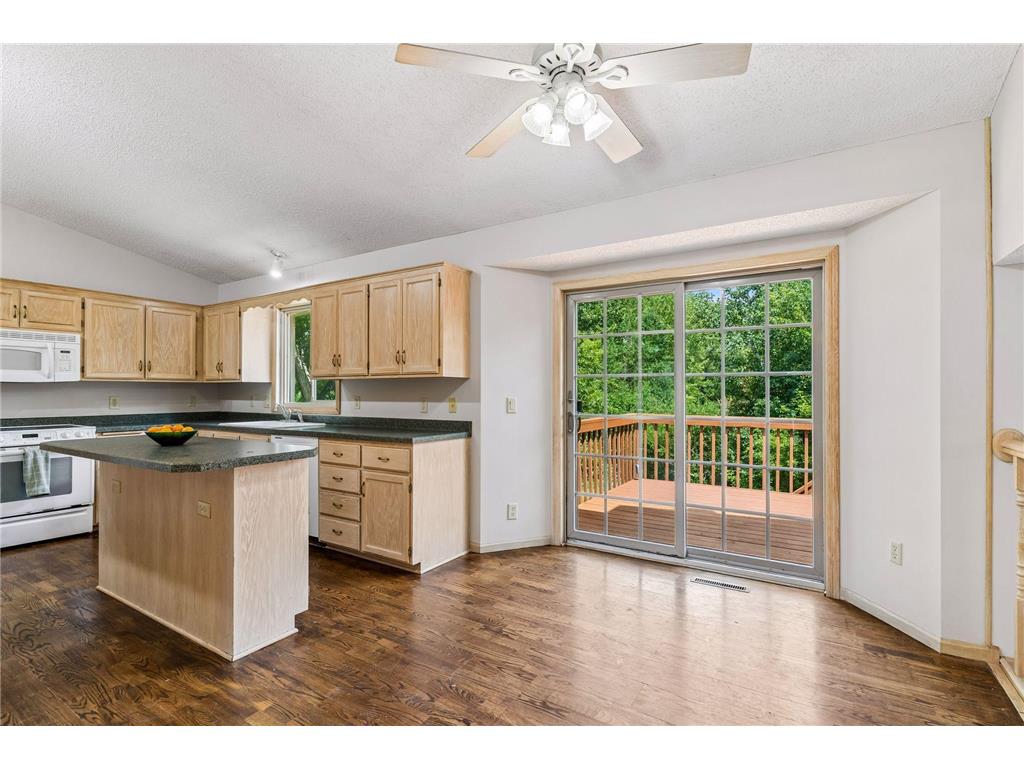 5023 Helena Road N Oakdale MN 55128 7089882 image9