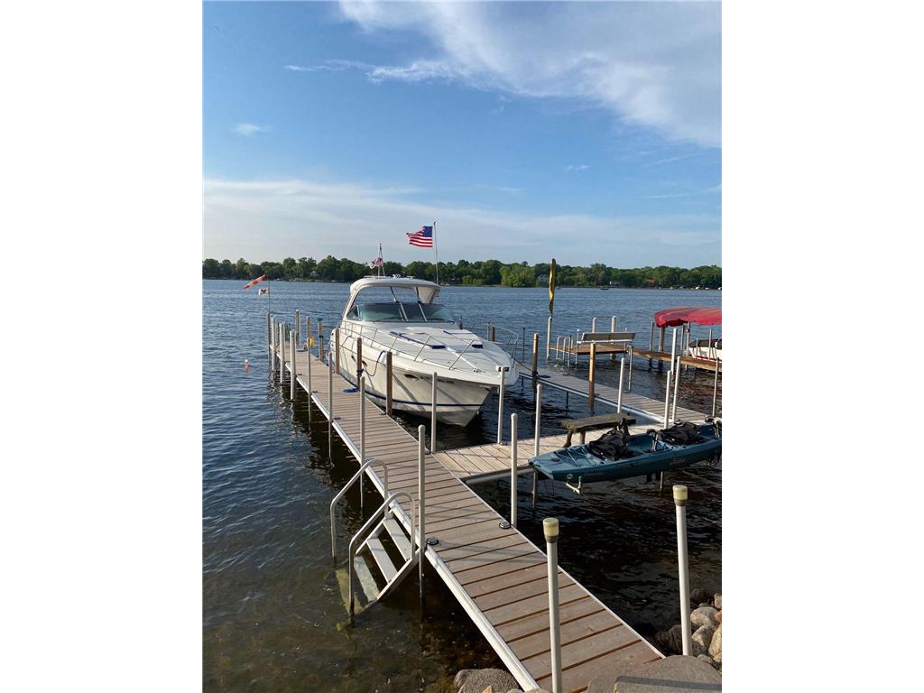 5024 Edgewater Drive Mound MN 55364 - Lake Minnetonka 6462156 image1