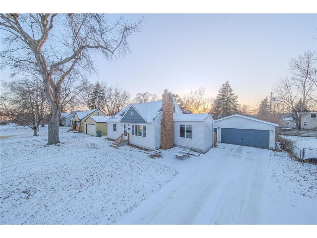 5025 Drew Avenue N Brooklyn Center MN 55429 6659068 image1