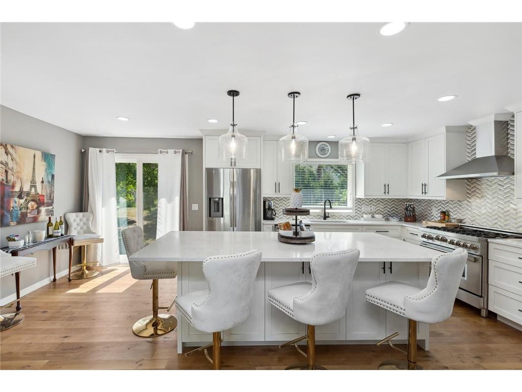 5025 Valley View Road Edina MN 55436 6572591 image1