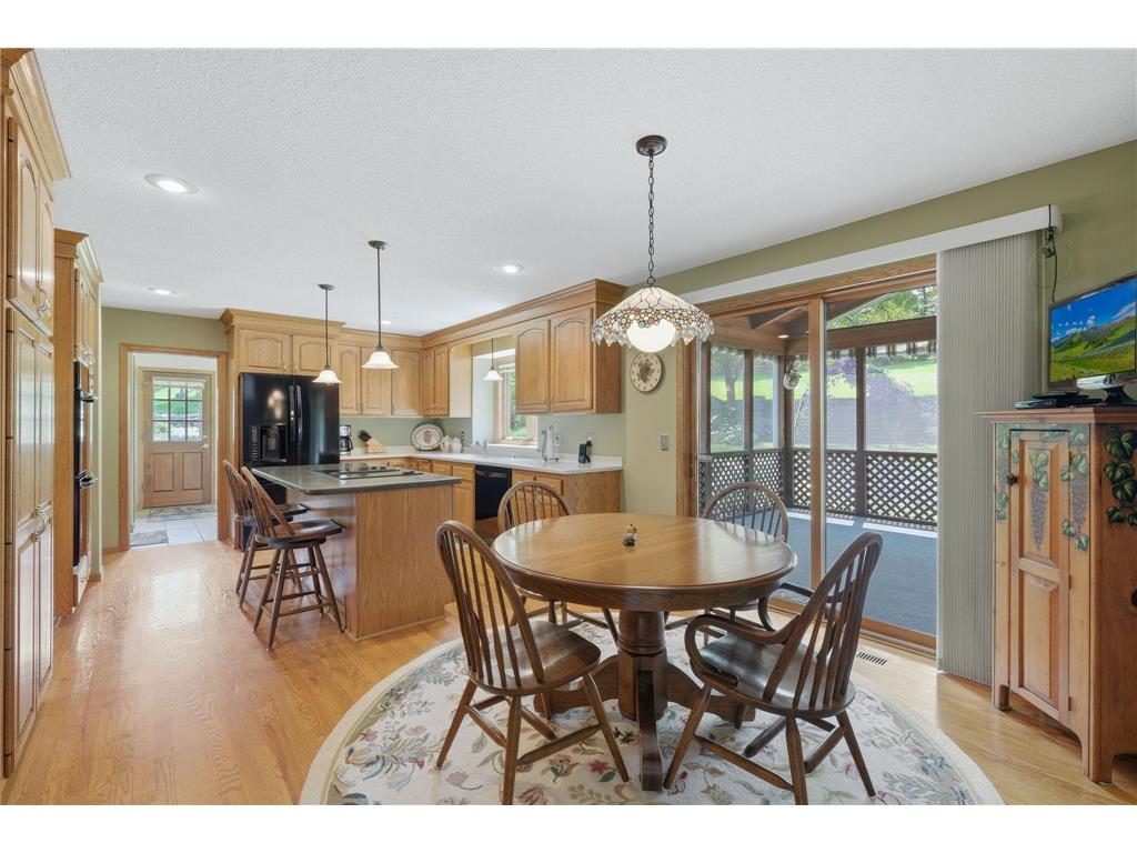 5025 W 94th Street Bloomington MN 55437 7102239 image10