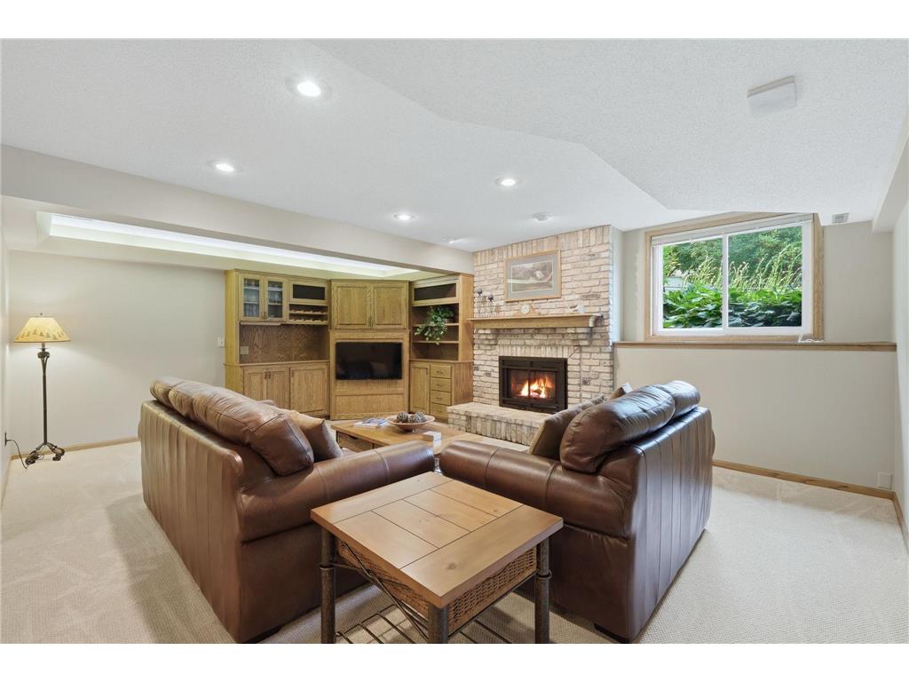 5025 W 94th Street Bloomington MN 55437 7102239 image15