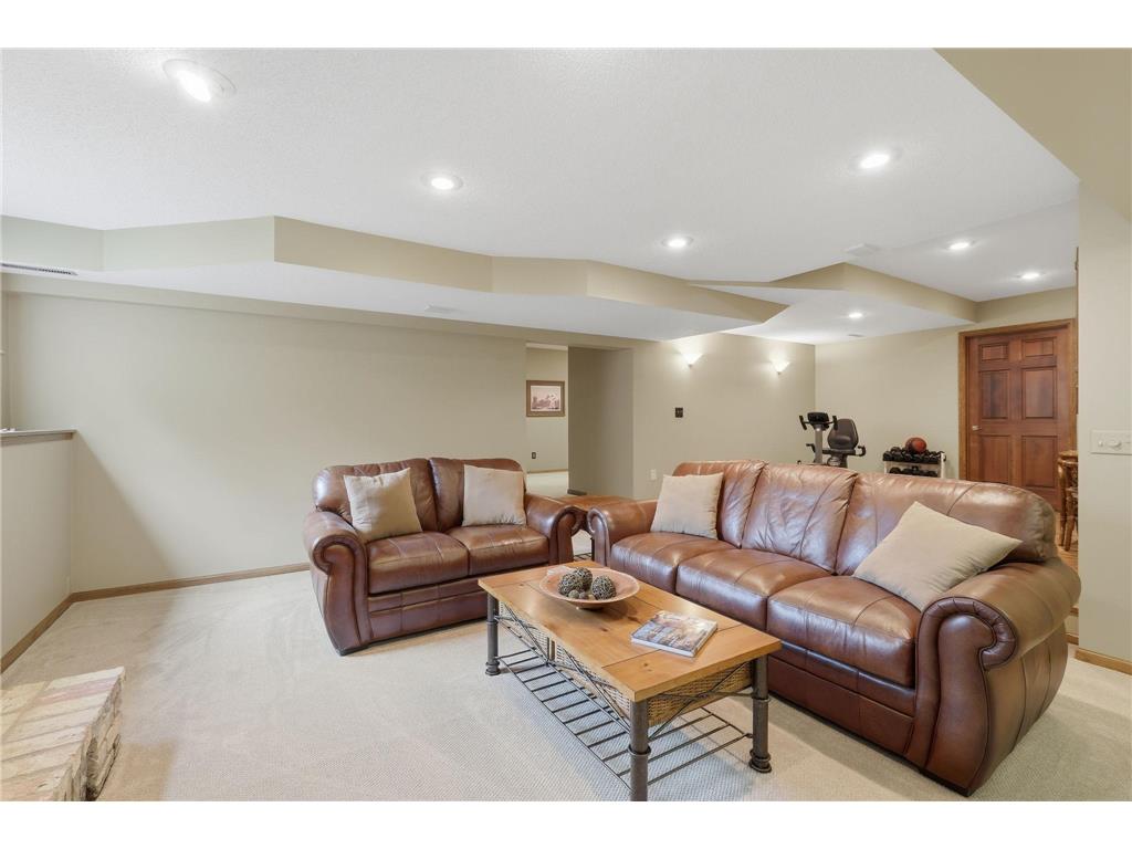 5025 W 94th Street Bloomington MN 55437 7102239 image17