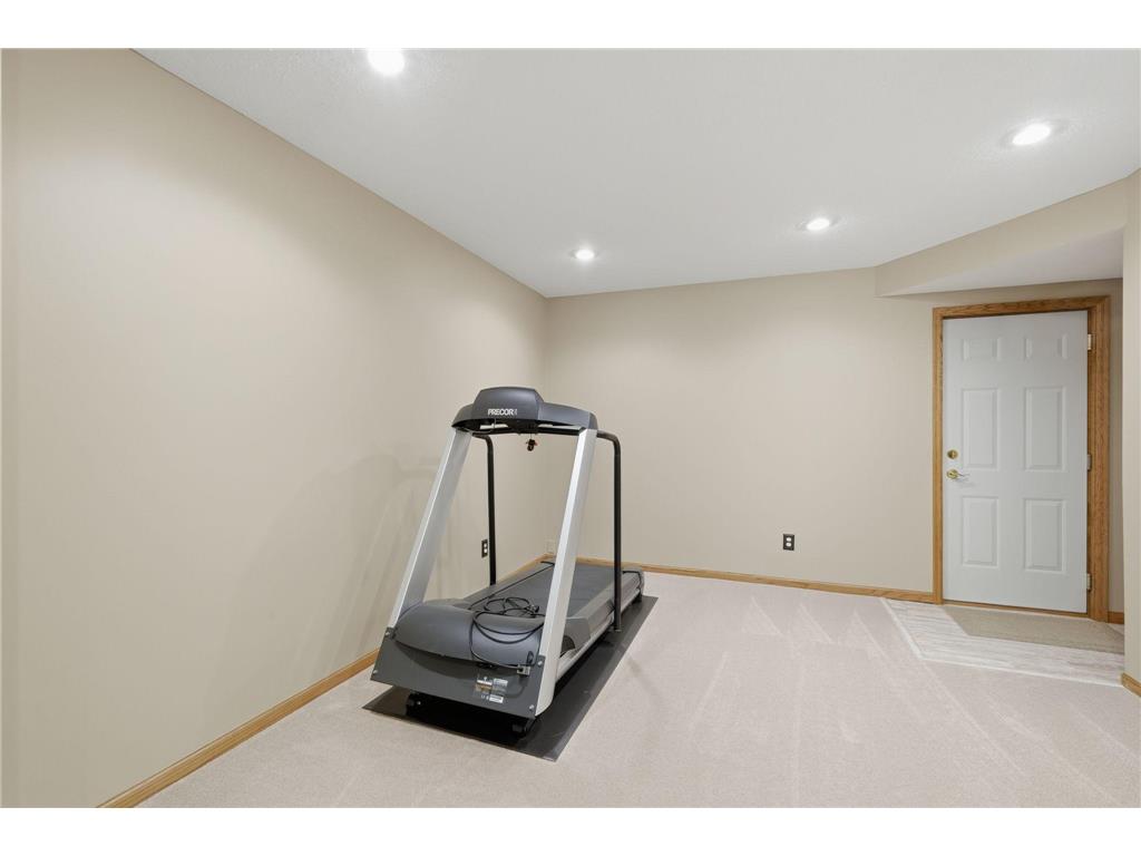 5025 W 94th Street Bloomington MN 55437 7102239 image19