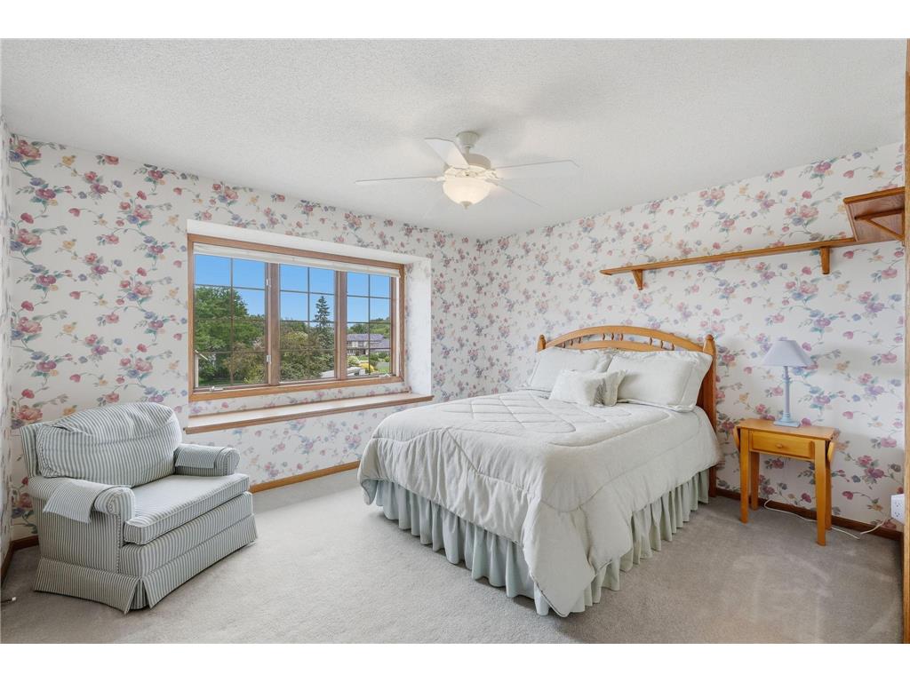 5025 W 94th Street Bloomington MN 55437 7102239 image31