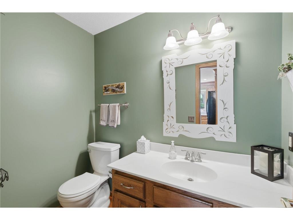 5025 W 94th Street Bloomington MN 55437 7102239 image38