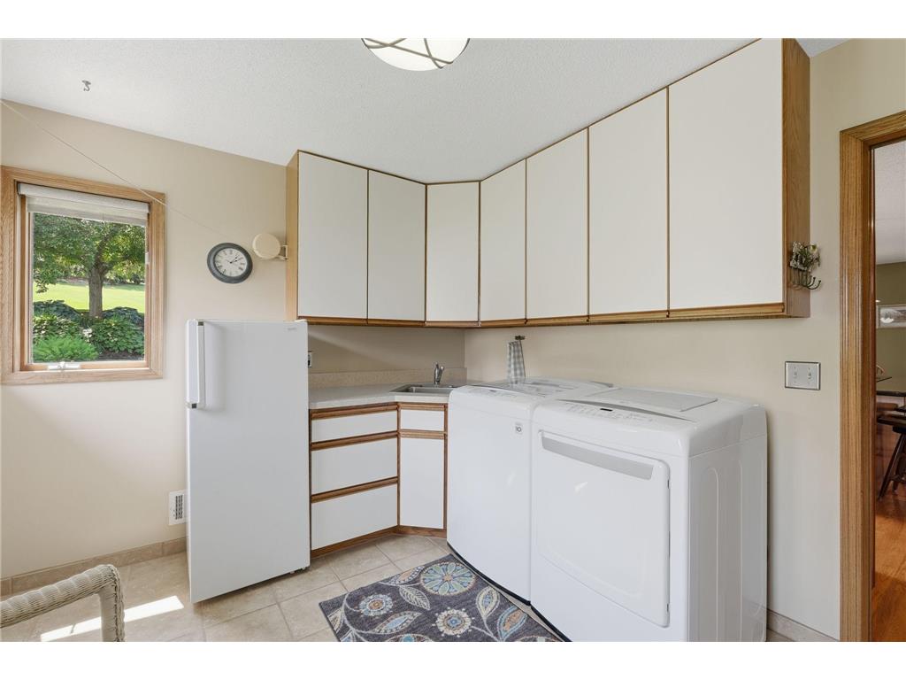 5025 W 94th Street Bloomington MN 55437 7102239 image41