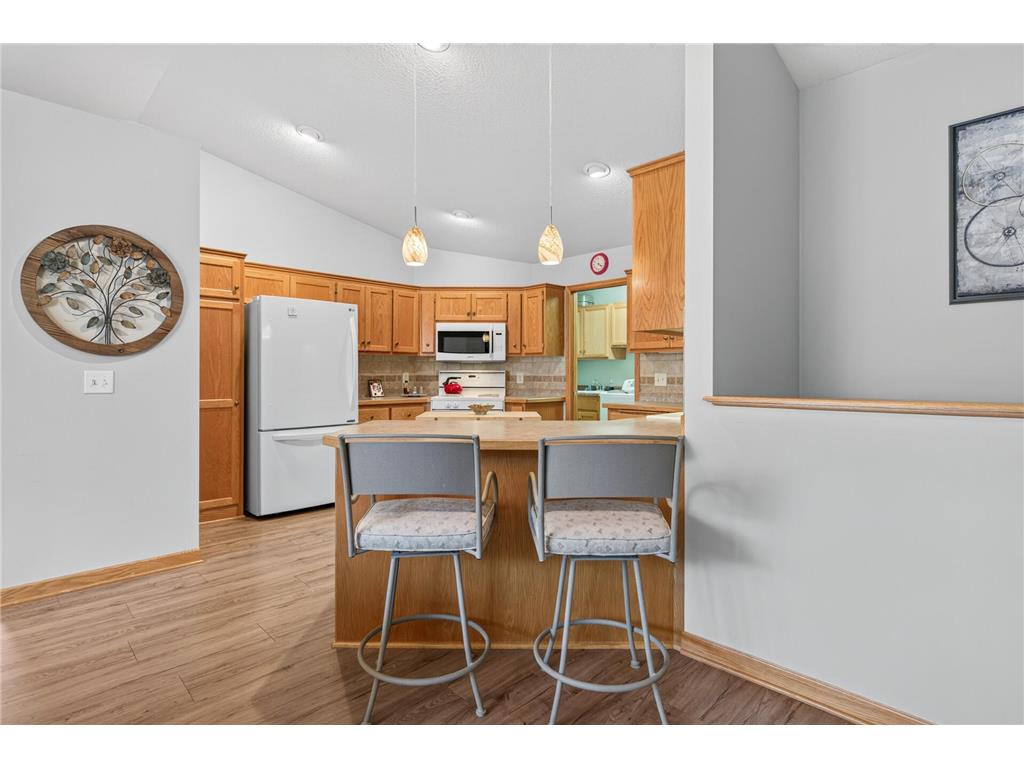 5026 Grenadier Avenue N Oakdale MN 55128 7098332 image13