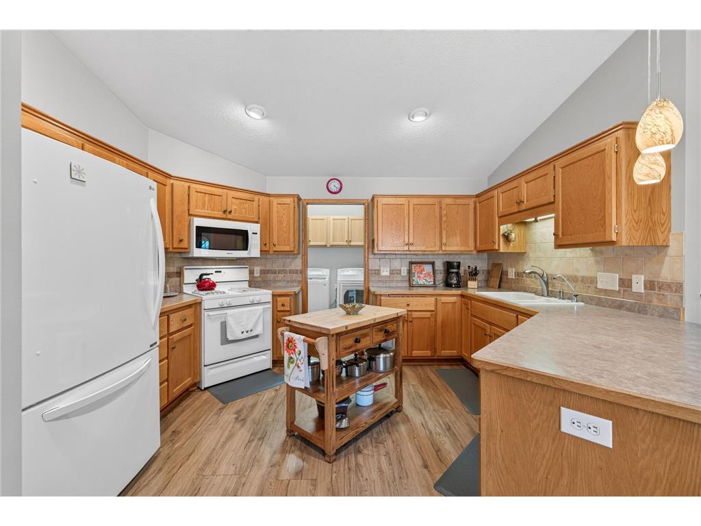 5026 Grenadier Avenue N Oakdale MN 55128 7098332 image14