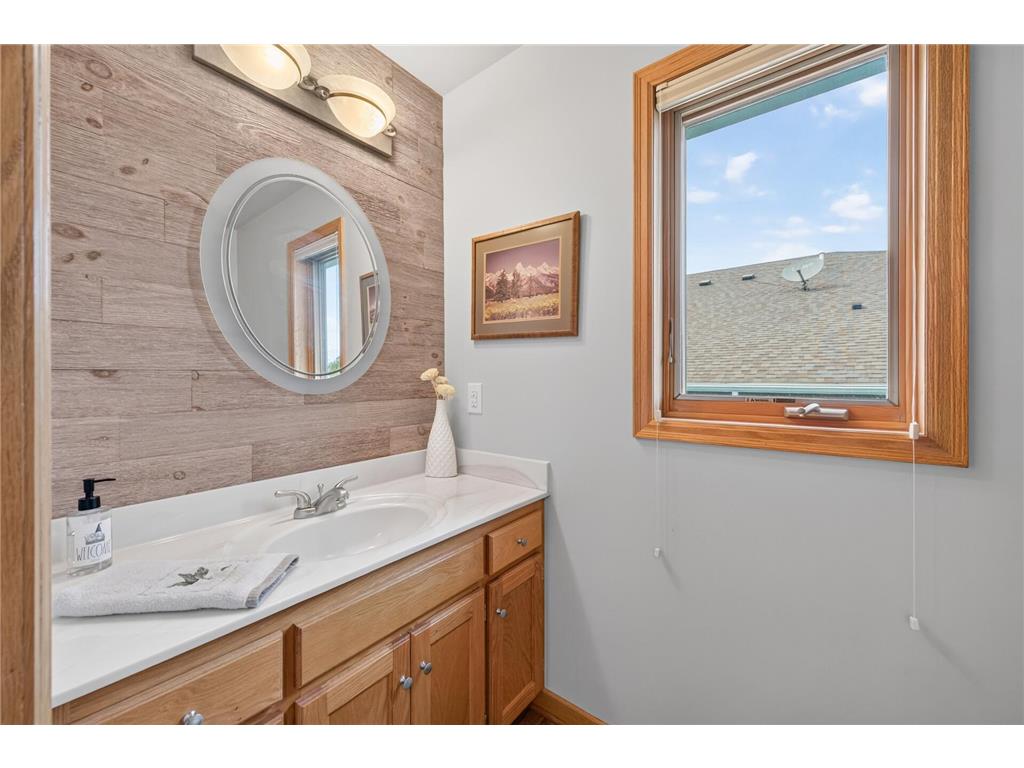 5026 Grenadier Avenue N Oakdale MN 55128 7098332 image20